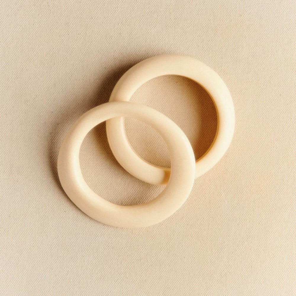 NWOT Sézane Luca bracelet set ecru